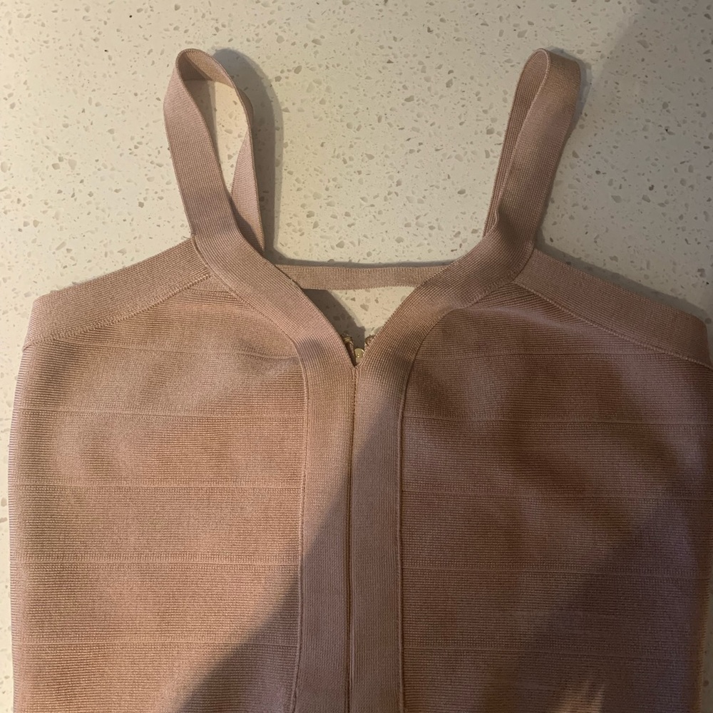 Guess crop top